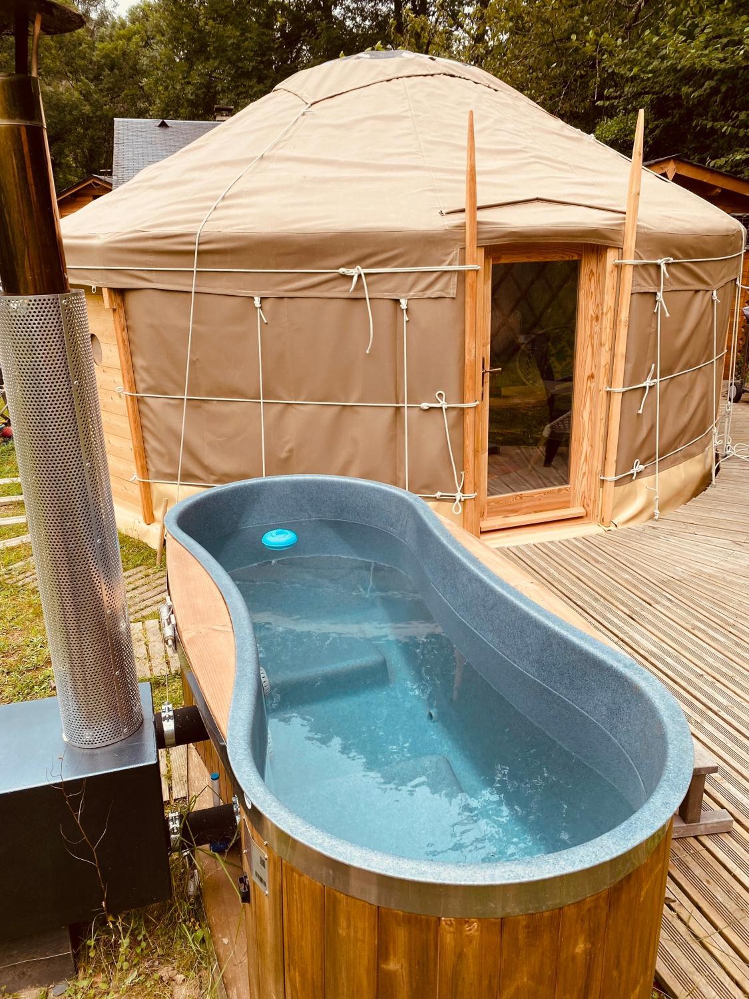 Yourte Et Son Bain Nordique Frechet-Aure Bagian luar foto